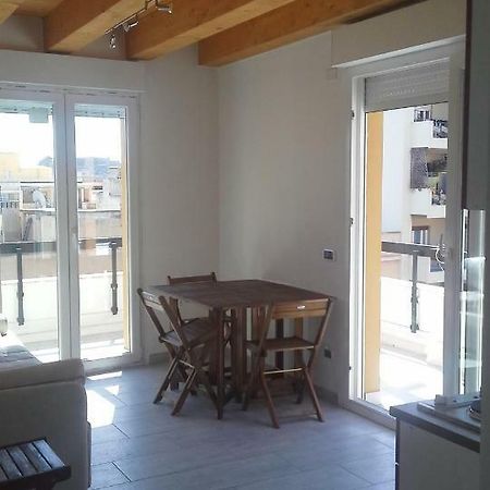 Monolocale Sonnino Villa Cagliari Luaran gambar